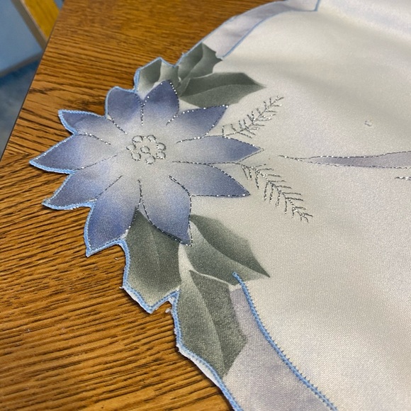 **Final price**NWOT German handmade vintage tablecloth - Picture 4 of 5